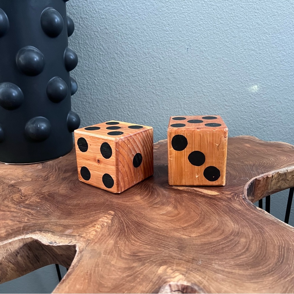 Vintage 1970’s oversized wooden dice 🎲